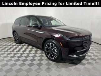 New 2025 Lincoln Nautilus Reserve image 1
