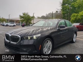 New 2025 BMW 530i w/ Premium Package image 1
