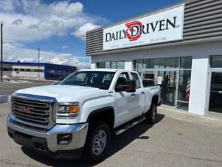 Used 2017 GMC Sierra 2500 4x4 Double Cab image 1