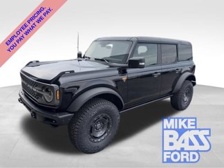 New 2025 Ford Bronco Badlands w/ Sasquatch Package image 1