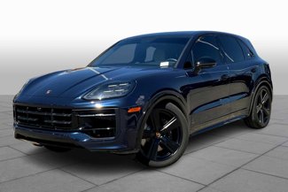 Used 2025 Porsche Cayenne GTS image 1