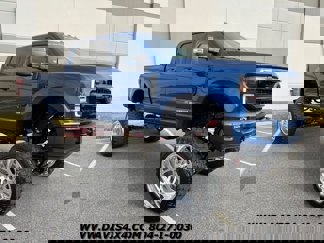 Used 2022 Ford F250 Lariat w/ Black Appearance Package image 1