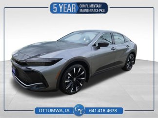 New 2026 Toyota Crown Platinum image 1
