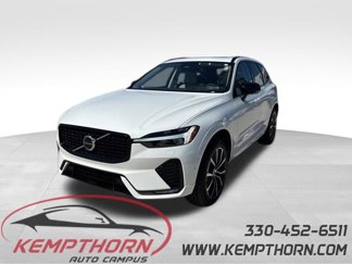Used 2025 Volvo XC60 B5 Plus w/ Climate Package image 1