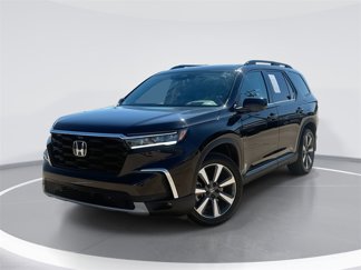 Used 2025 Honda Pilot Elite image 1
