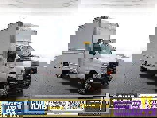 Certified 2021 Ford E-350 and Econoline 350 Super Duty image 1