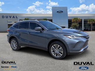 Used 2024 Toyota Venza Limited image 1