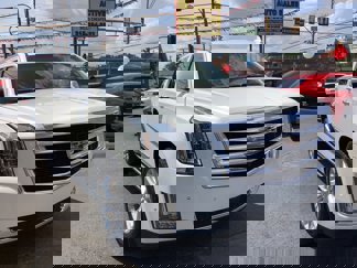 Used 2019 Cadillac Escalade ESV Platinum image 1
