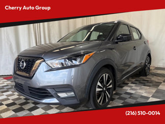 Used 2020 Nissan Kicks SR image 1