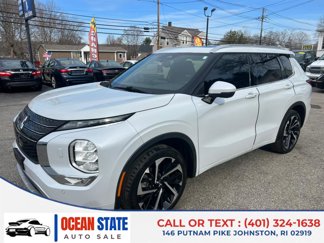 Used 2022 Mitsubishi Outlander SEL image 1