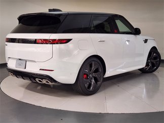 New 2025 Land Rover Range Rover Sport Dynamic SE video 2