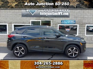 Used 2022 Chevrolet TrailBlazer RS w/ Sun and Liftgate Package image 1