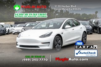 Used 2023 Tesla Model 3 Standard Range image 1