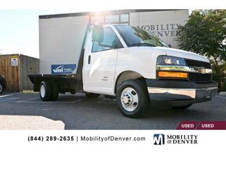 Used 2023 Chevrolet Express 4500 w/ Shuttle Bus Package image 1