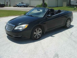Used 2012 Chrysler 200 Touring image 1