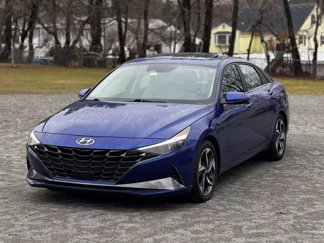 Used 2021 Hyundai Elantra Limited image 1