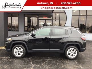 New 2025 Jeep Compass Latitude w/ Convenience Group image 1