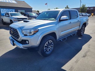 Used 2022 Toyota Tacoma TRD Off-Road image 1
