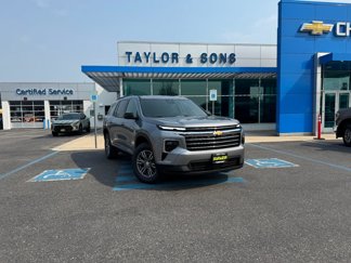 New 2026 Chevrolet Traverse LT image 1