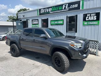 Used 2016 Toyota Tacoma TRD Off-Road image 1