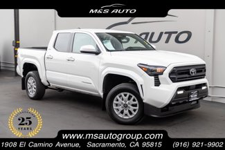 Used 2024 Toyota Tacoma SR5 image 1