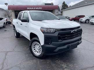 Used 2023 Chevrolet Colorado W/T image 1