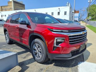 New 2025 Chevrolet Traverse LT w/ Driver Confidence Package image 1