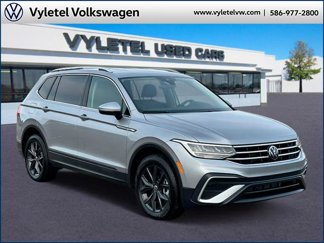 Used 2024 Volkswagen Tiguan SE image 1