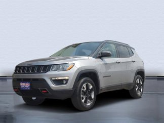 Used 2017 Jeep Compass Trailhawk w/ Cold Weather Group image 1