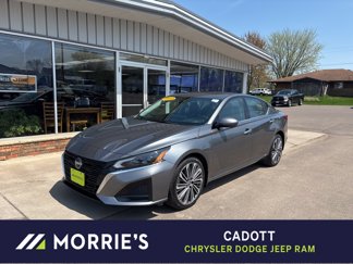 Used 2023 Nissan Altima 2.5 SL image 1