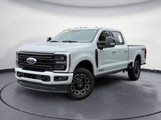 Used 2025 Ford F350 Platinum image 1