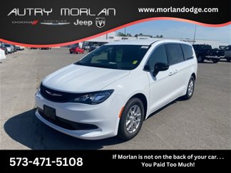 New 2026 Chrysler Voyager LX image 1