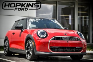 Used 2025 MINI Cooper S image 1