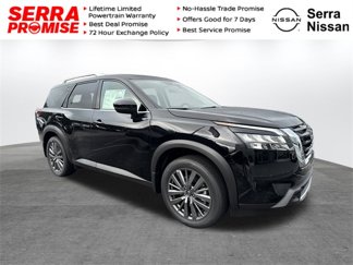 New 2025 Nissan Pathfinder SL image 1