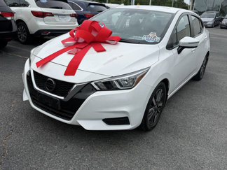 Used 2020 Nissan Versa SV image 1