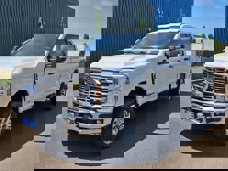 Used 2023 Ford F350 XLT image 1