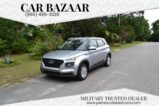 Used 2021 Hyundai Venue SE image 1