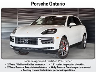 Certified 2024 Porsche Cayenne S image 1