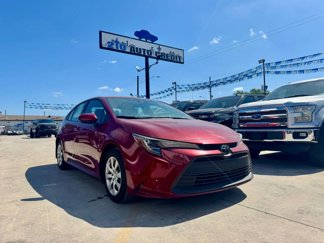 Used 2024 Toyota Corolla LE image 1