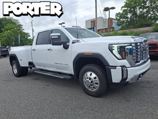 Used 2025 GMC Sierra 3500 Denali w/ Denali Reserve Package image 1