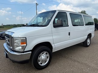 Used 2013 Ford E-350 and Econoline 350 XLT image 1