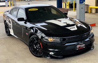 Used 2019 Dodge Charger Scat Pack image 1