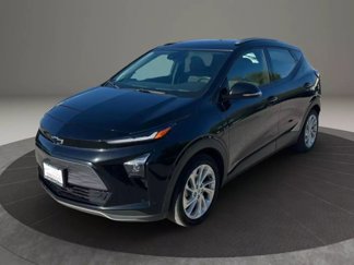 Used 2023 Chevrolet Bolt EUV LT image 1