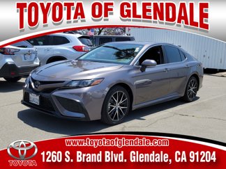 Certified 2024 Toyota Camry SE image 1
