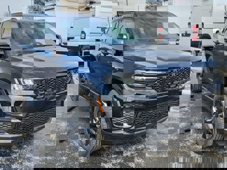 New 2025 Jeep Grand Cherokee Altitude image 1