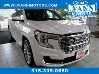 Used 2023 GMC Terrain Denali w/ Denali Premium Package image 1