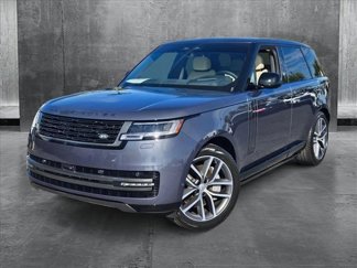 Used 2025 Land Rover Range Rover SE image 1
