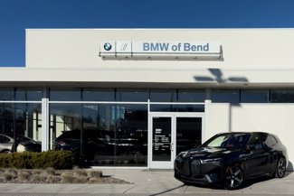 New 2025 BMW iX xDrive50 w/ Premium Package image 1