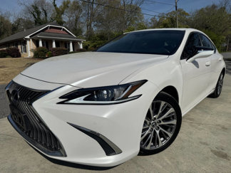 Used 2020 Lexus ES 300h w/ Premium Package image 1