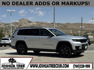 New 2025 Jeep Grand Cherokee L Altitude image 1